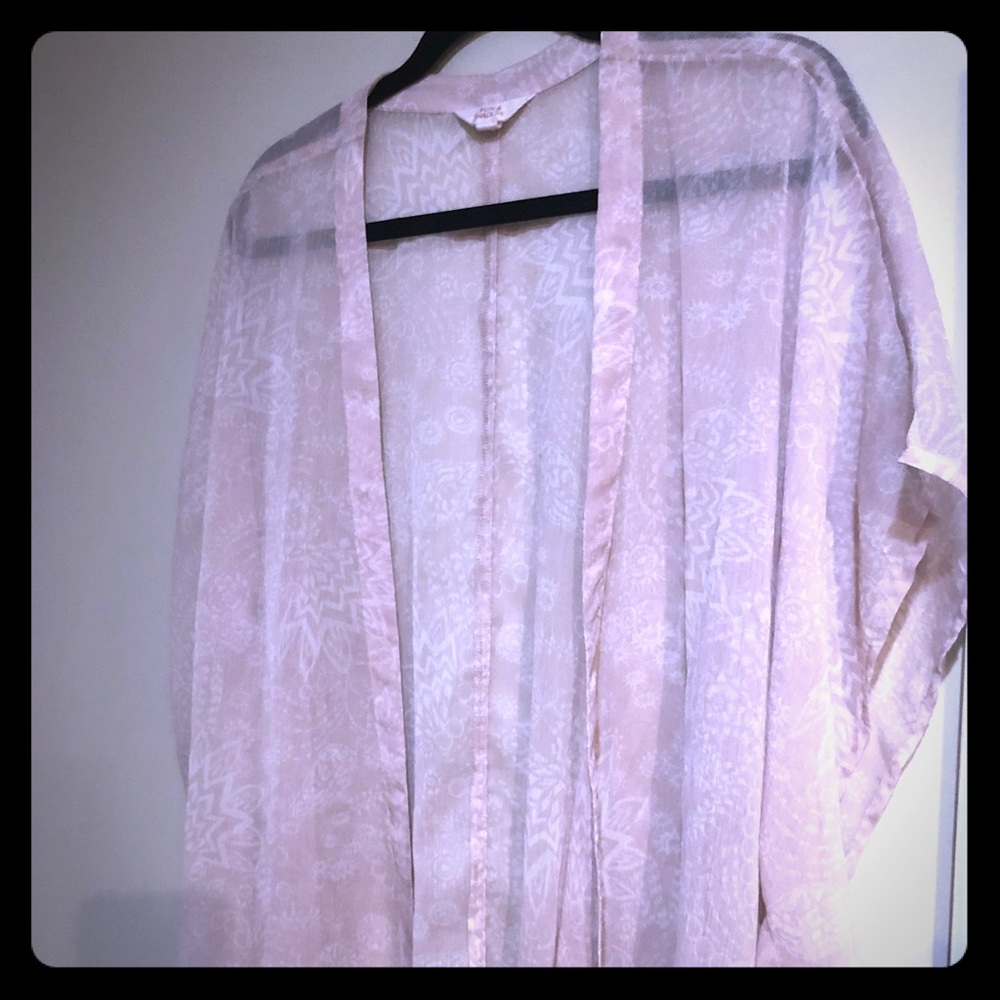 Light pink Kimono
